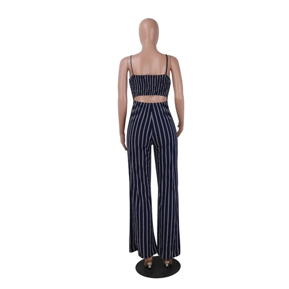 ‼️NEW ARRIVAL‼️ SUMMER BLUE STRIPE BOWTIE JUMPSUIT - Picture 5 of 7